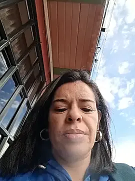 mia_hank – webcam model profile photo Image 12