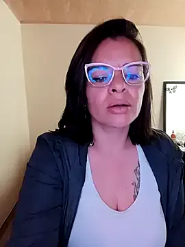 mia_hank – webcam model profile photo Image 7