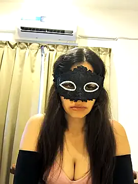 kathariine – webcam model profile photo Image 2