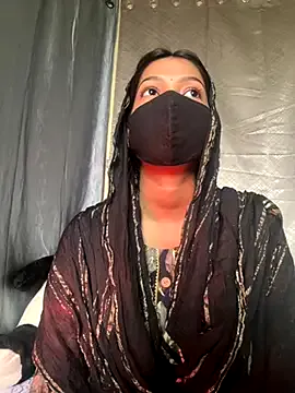 hana-08787- – webcam model profile photo Image 4