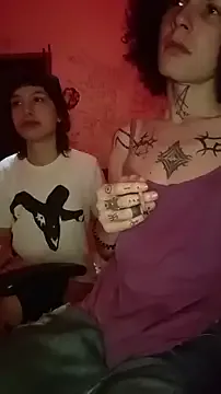 Yui-Ch – webcam model profile photo Image 14