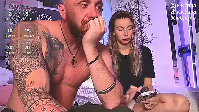 Runarunapi – webcam model profile photo Image 4