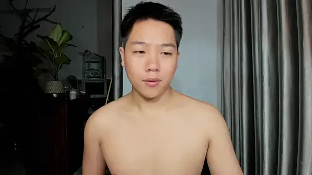 steveen_1604 – webcam model profile photo Image 2