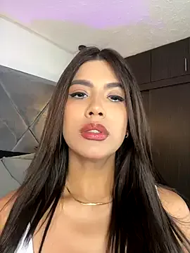 Marieltessa_69 – webcam model profile photo Image 10