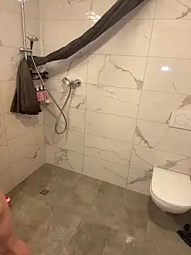 bunnyblondy – webcam model profile photo Image 11