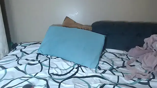 indialatin – webcam model profile photo Image 7