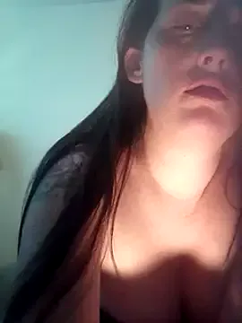 bunnyblondy – webcam model profile photo Image 2