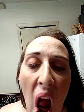 bunnyblondy – webcam model profile photo Image 3