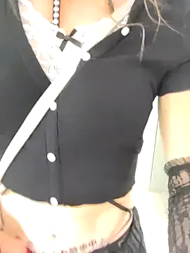 heyskylar – webcam model profile photo Image 4