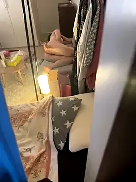 nide_xiaogou – webcam model profile photo Image 2