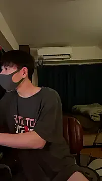 R-bonbon – webcam model profile photo Image 16