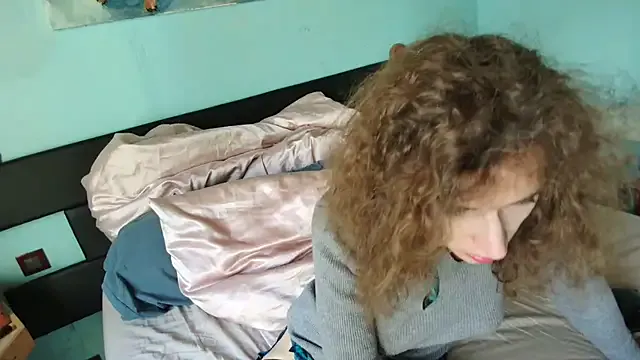 bunnyblondy – webcam model profile photo Image 14