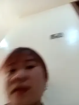 winter11 – webcam model profile photo Image 11