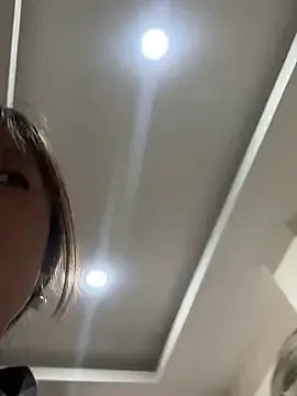 winter11 – webcam model profile photo Image 2