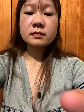 winter11 – webcam model profile photo Image 4