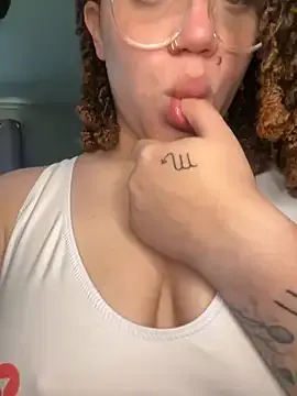 SirenaBelle – webcam model profile photo Image 10