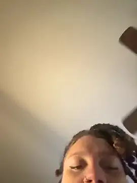 SirenaBelle – webcam model profile photo Image 11