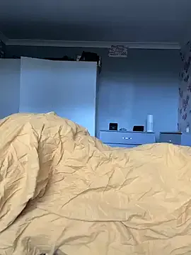 SashaCatt – webcam model profile photo Image 5