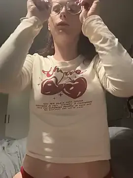 SashaCatt – webcam model profile photo Image 6