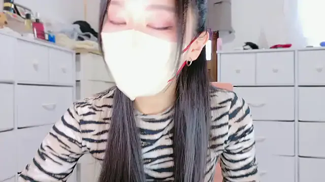 priya_sharma02 – webcam model profile photo Image 3