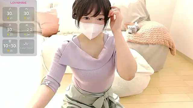 keirasworld – webcam model profile photo Image 18