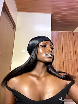 bunnyblondy – webcam model profile photo Image 13