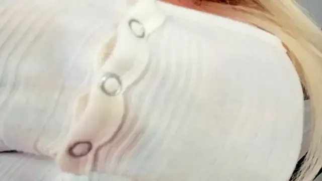 Runarunapi – webcam model profile photo Image 8