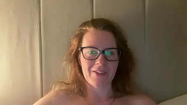 nakedbakers – webcam model profile photo Image 10