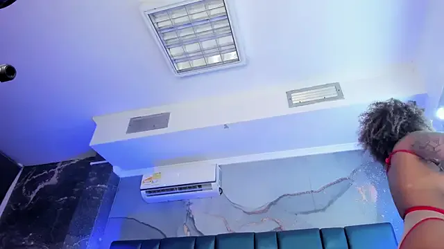 jenn_fit – webcam model profile photo Image 2