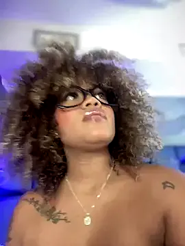 jenn_fit – webcam model profile photo Image 6