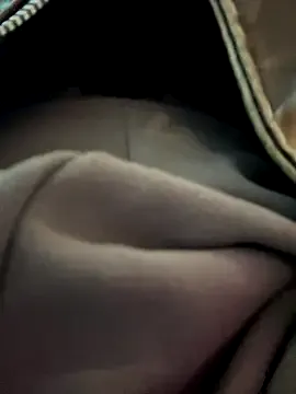 FaaBinaa – webcam model profile photo Image 19