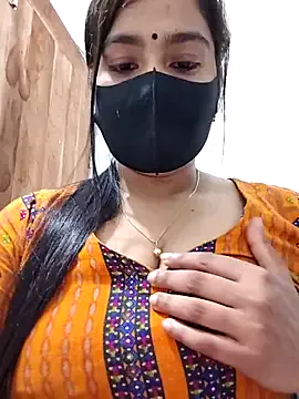 emyii – webcam model profile photo Image 18