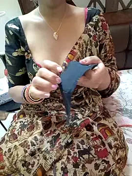 nakedbakers – webcam model profile photo Image 12