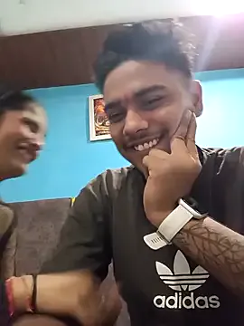 Yui-Ch – webcam model profile photo Image 4