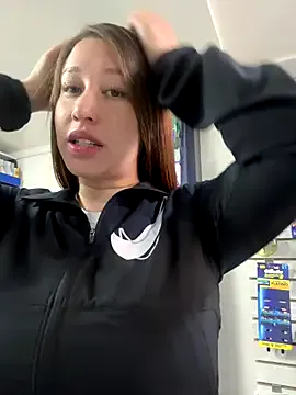 LeaGambit__ – webcam model profile photo Image 18