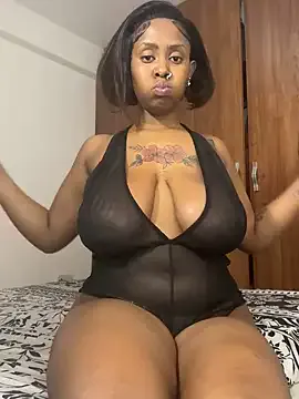 bunnyblondy – webcam model profile photo Image 11