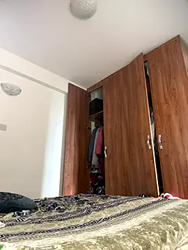 bunnyblondy – webcam model profile photo Image 12