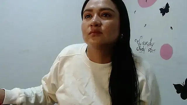 Selen-S – webcam model profile photo Image 3