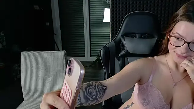 ASUKA_ch – webcam model profile photo Image 14