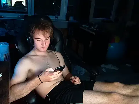 sigmasian – webcam model profile photo Image 5