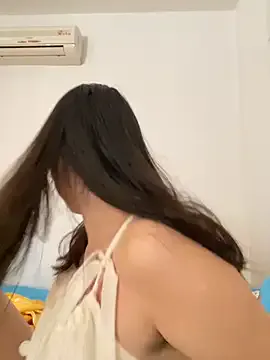 PumaShyXD – webcam model profile photo Image 4