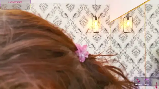 indialatin – webcam model profile photo Image 19