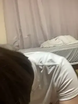 emyii – webcam model profile photo Image 13