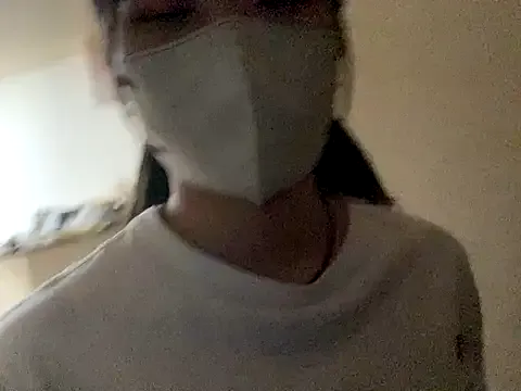 emyii – webcam model profile photo Image 9