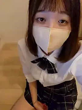 avroramy – webcam model profile photo Image 7