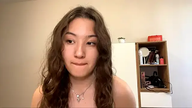 sarina7s – webcam model profile photo Image 10