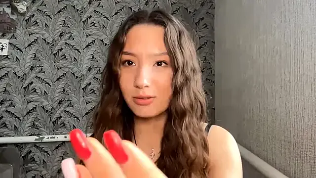 sarina7s – webcam model profile photo Image 6