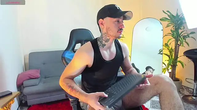 shuhana_ – webcam model profile photo Image 19