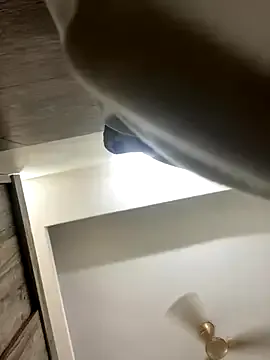 winter11 – webcam model profile photo Image 4