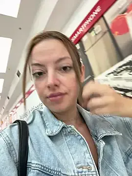 PumaShyXD – webcam model profile photo Image 11